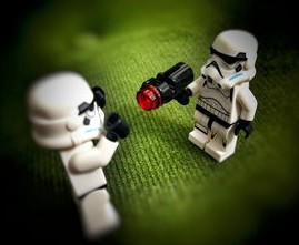 开云电竞-《ApexLegends》“极夜突袭”地图全面升级，战术层出不穷！